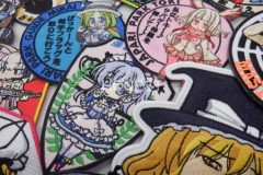 女の子のキャラクターが刺繍されたオリジナル刺繡ワッペン集。