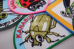 こだわりのある昆虫デザインの刺繡ワッペンのカナブンのアップ。