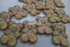 平縫いでリアルな毛並みをイメージした刺繍ワッペン。五円玉大の大きさにも対応しています。