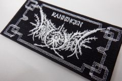 黒い布地に白糸で繊細な線を刺繍したオリジナルロゴのワッペンの制作事例。