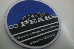 細かい文字や模様にも対応した、ししゅう屋HONESTのオリジナル刺繡ワッペン。
