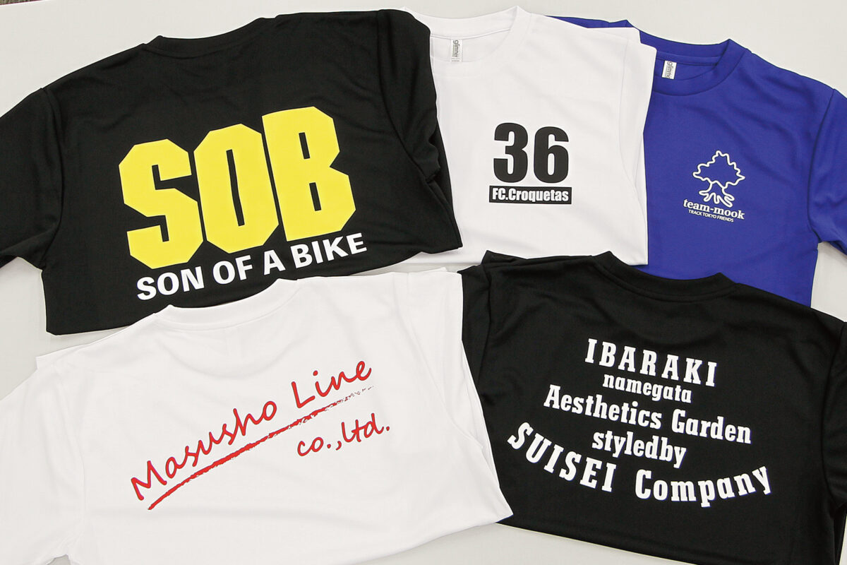 オリジナルラバ^-プリントの制作実績5点の作品群。