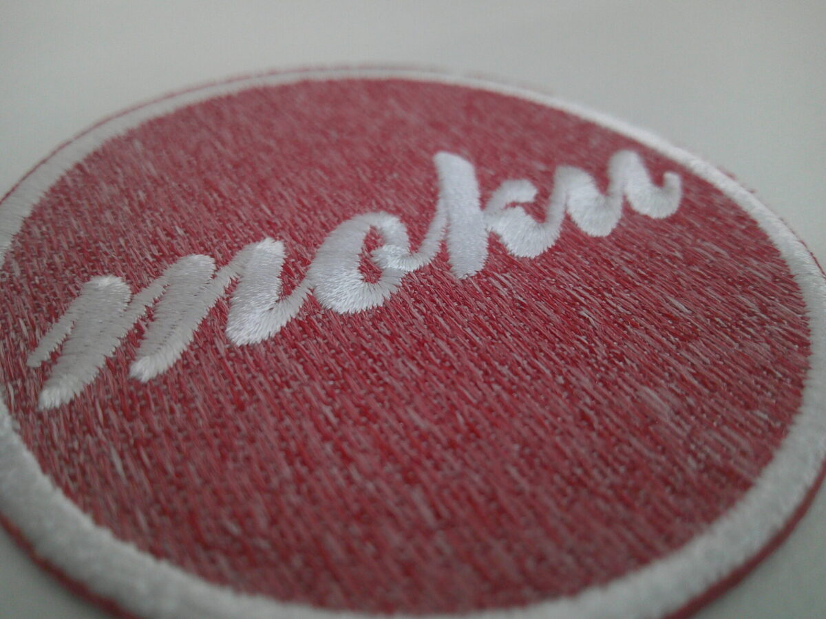 刺繍ワッペン生地:Pエンブロン(M1012杢赤)