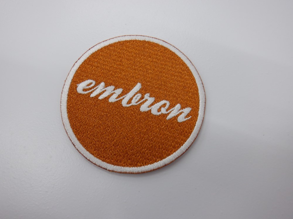 刺繍ワッペン生地:Pエンブロン(82014茶色)