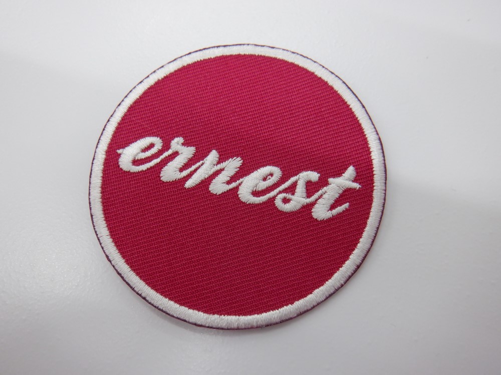 刺繍ワッペン生地:アーネストツイル(12赤紫)