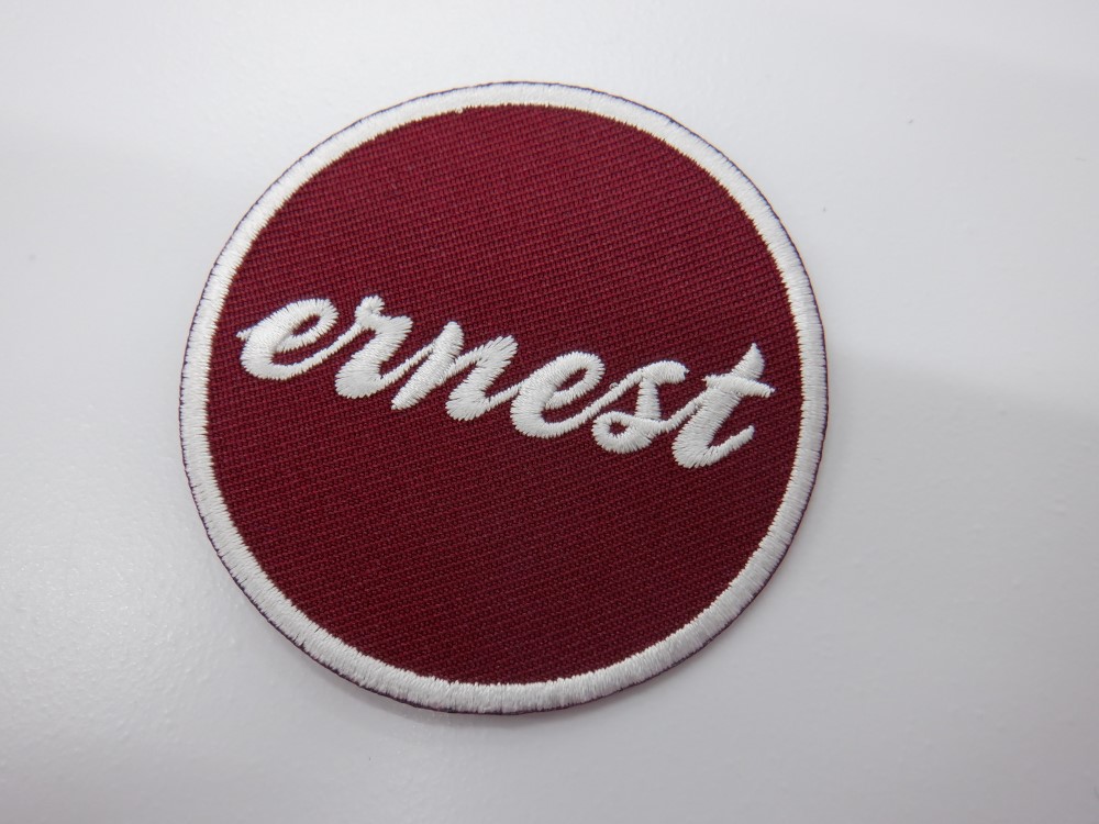 刺繍ワッペン生地:アーネストツイル(13ボルドー)