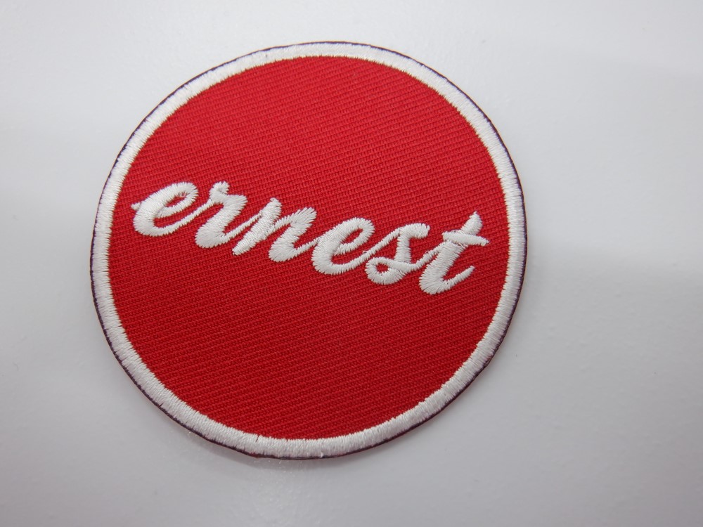 刺繍ワッペン生地:アーネストツイル(14濃赤)