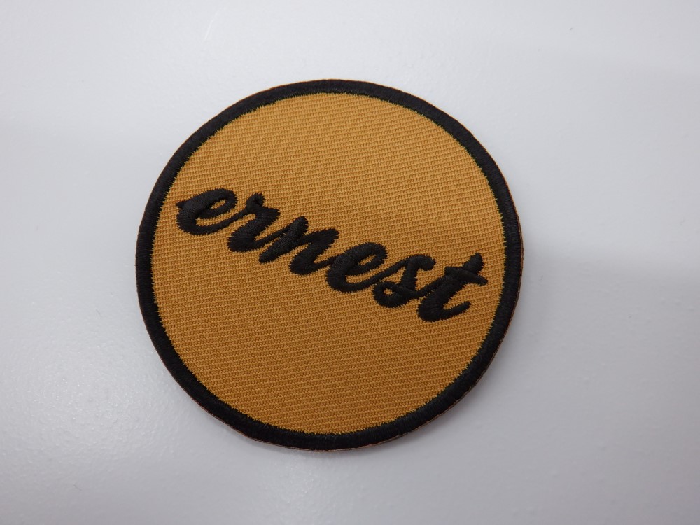 刺繍ワッペン生地:アーネストツイル(17黄土)