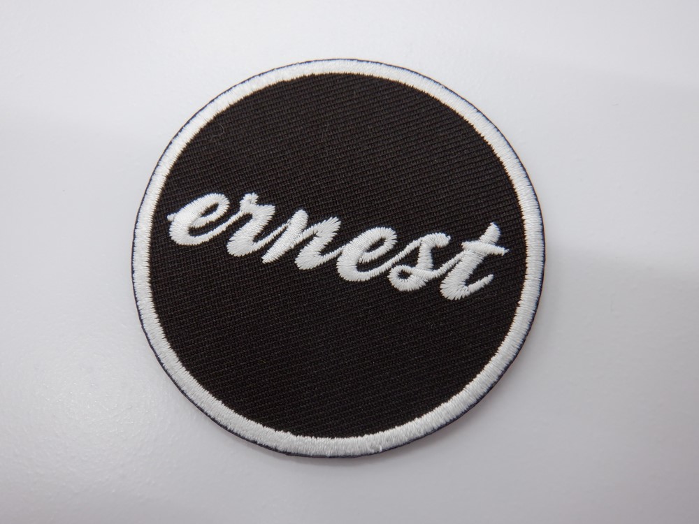 刺繍ワッペン生地:アーネストツイル(28黒茶)