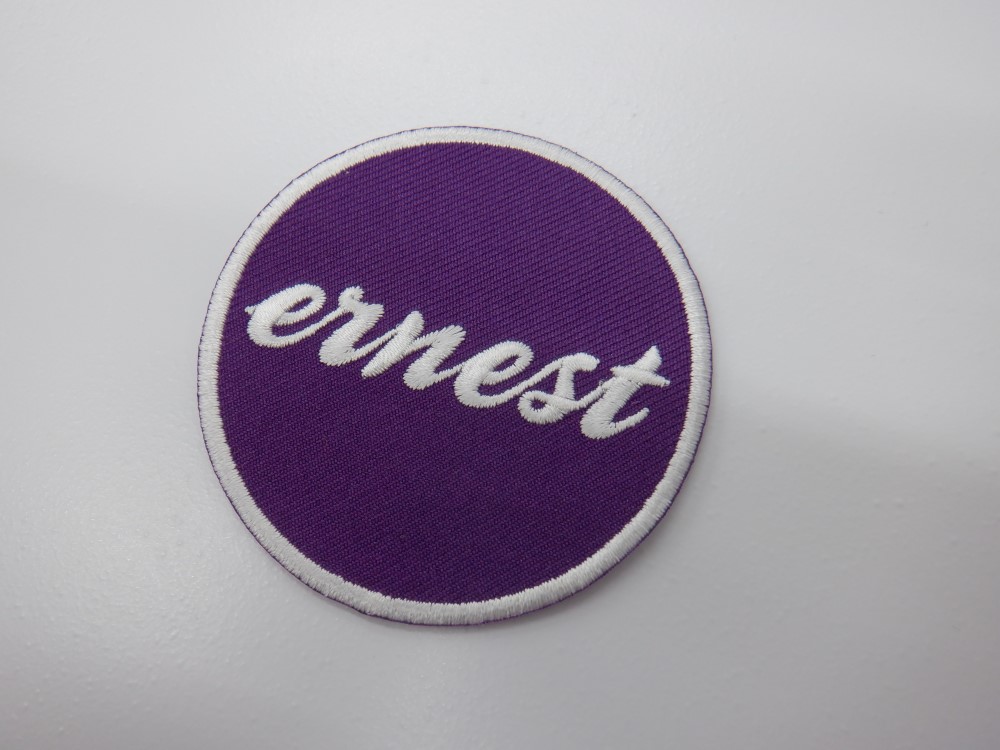 刺繍ワッペン生地:アーネストツイル(37紫)