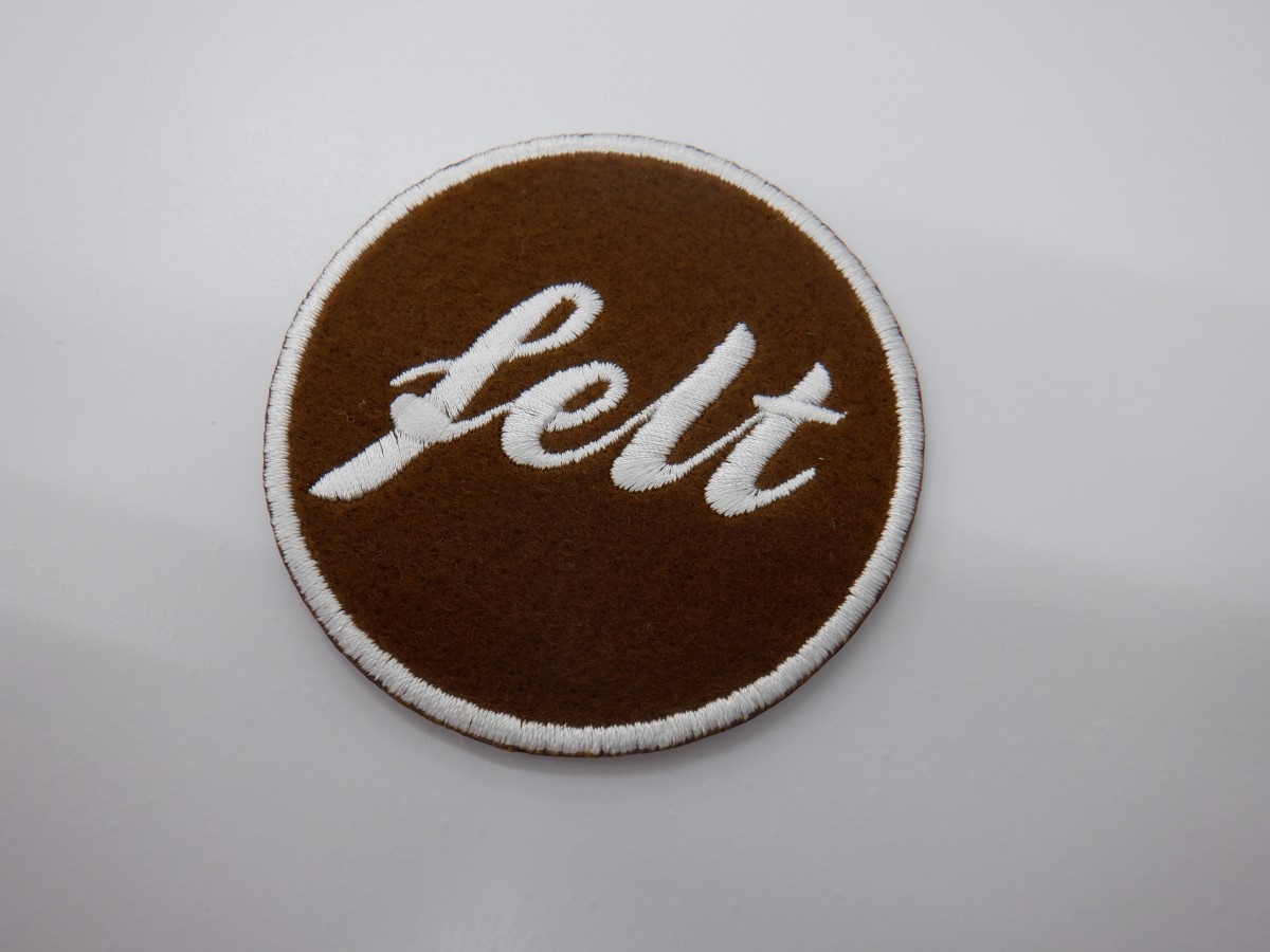 刺繍ワッペン生地:サンフェロンフェルト(227ブラウン)