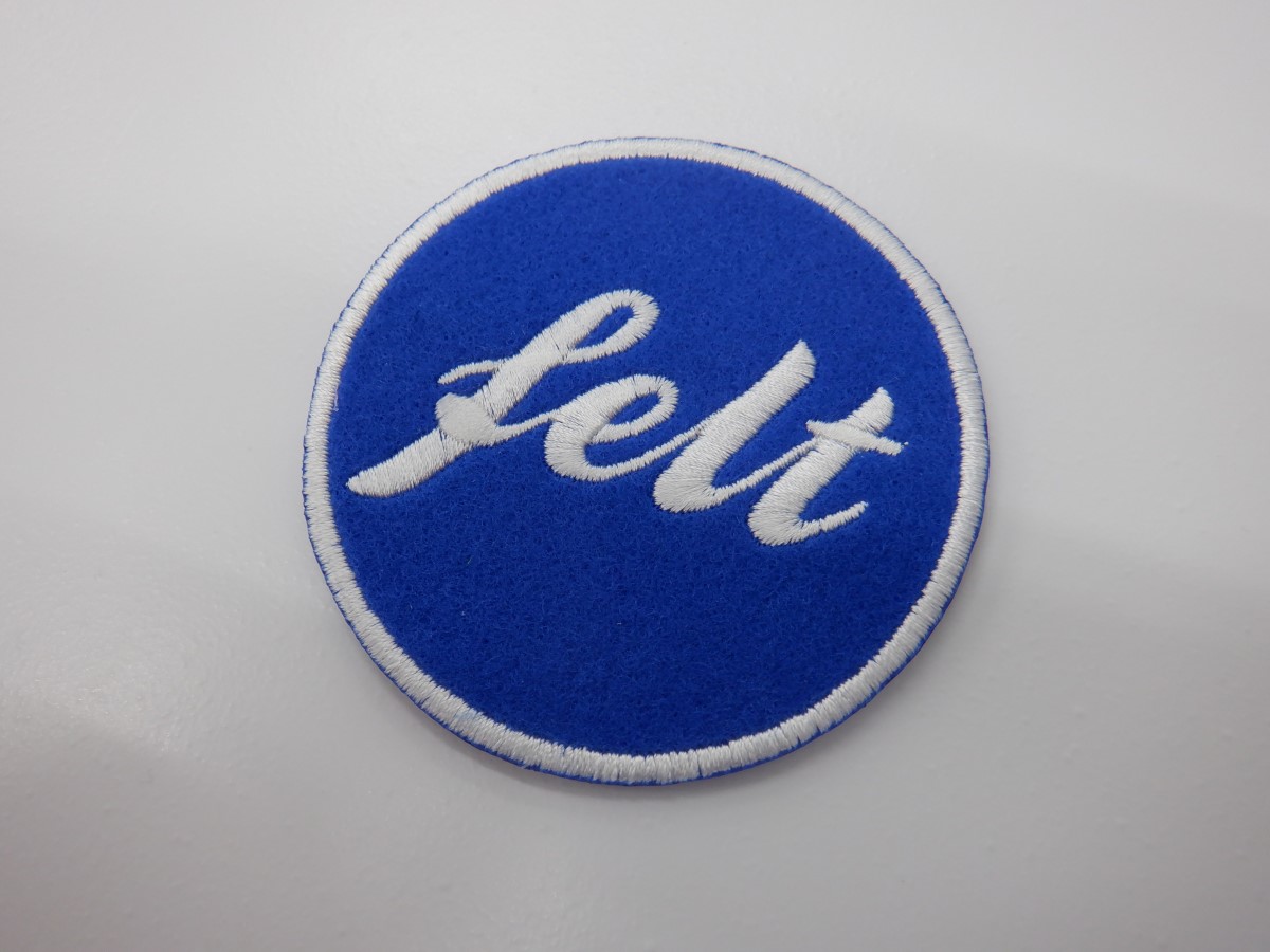 刺繍ワッペン生地:サンフェロンフェルト(557ブルー)