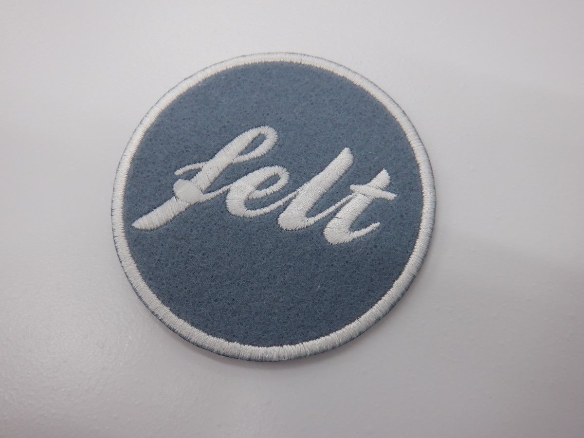 刺繍ワッペン生地:サンフェロンフェルト(770青グレー)