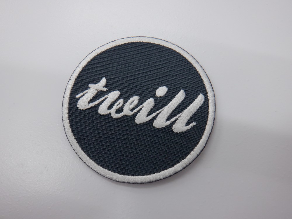 刺繍ワッペン生地:アーバンツイル(G-18チャコール)