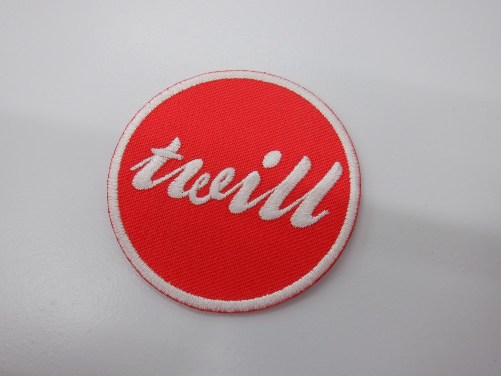 刺繍ワッペン生地:アーバンツイル(G-21明赤)