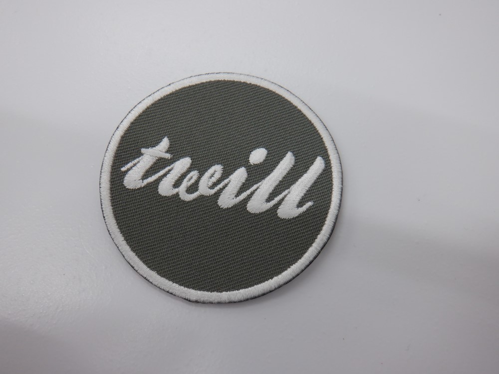 刺繍ワッペン生地:アーバンツイル(K-1グレー)