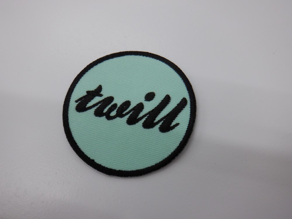 刺繍ワッペン生地:アーバンツイル(S-18パステルグリーン)